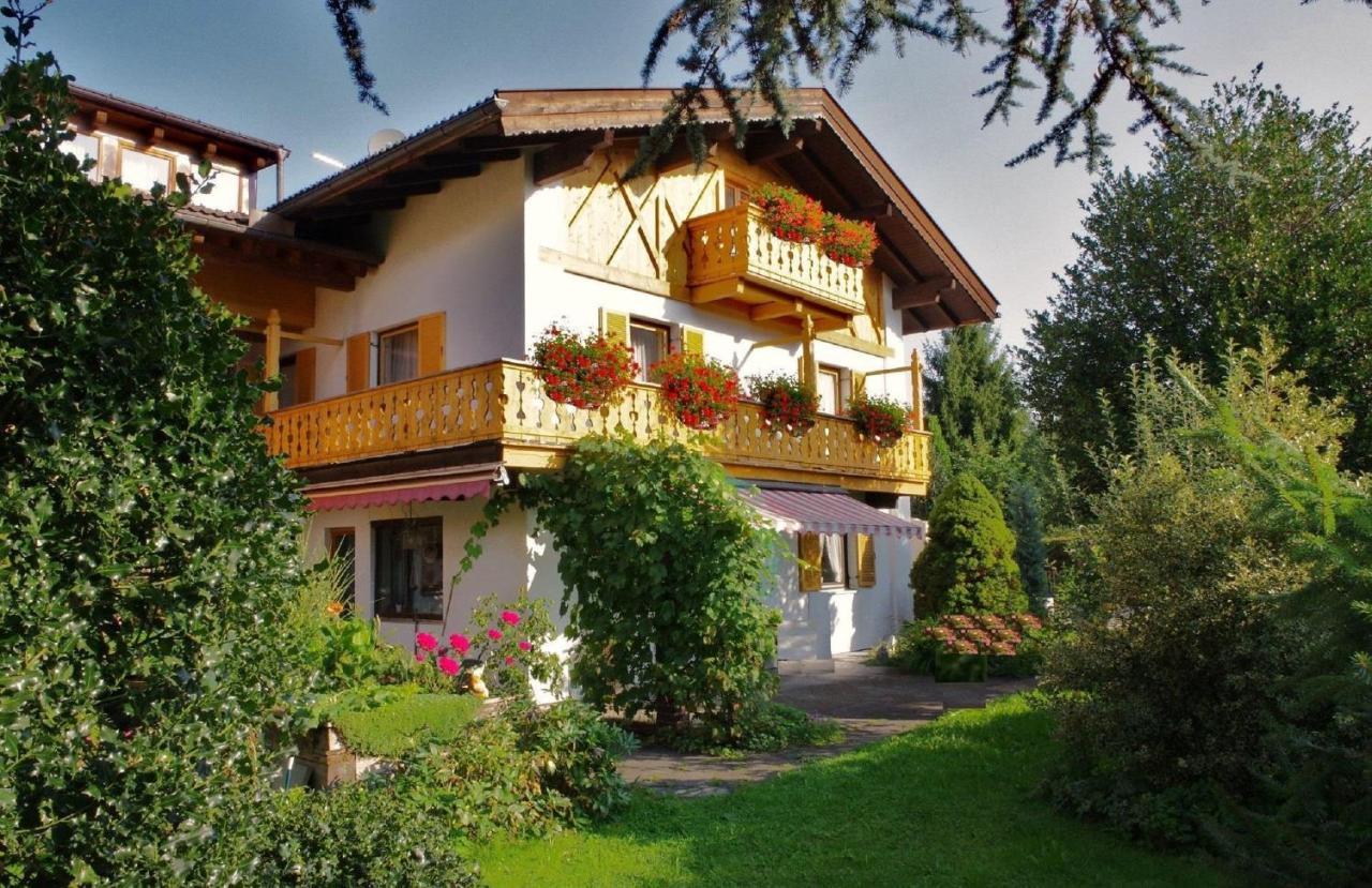 Gaestehaus Loedermann جارمش بارتنكيرشن المظهر الخارجي الصورة